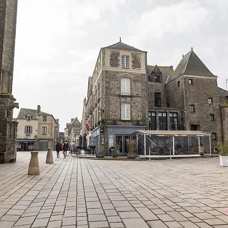 Apartment 2 A 4 Pers, Remparts De *