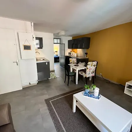 2 A 4 Pers, Remparts De Apartment Guérande